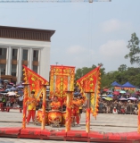 万人空巷的电白区沙琅镇第二十届“三月三”文化旅游艺术活动在新城公园隆重举行